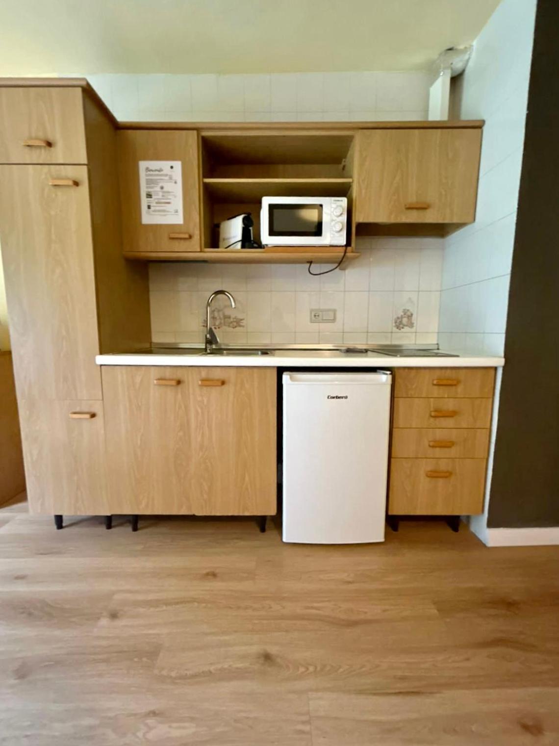 Apartamentos Turisticos Poblado Arinsal Eksteriør billede