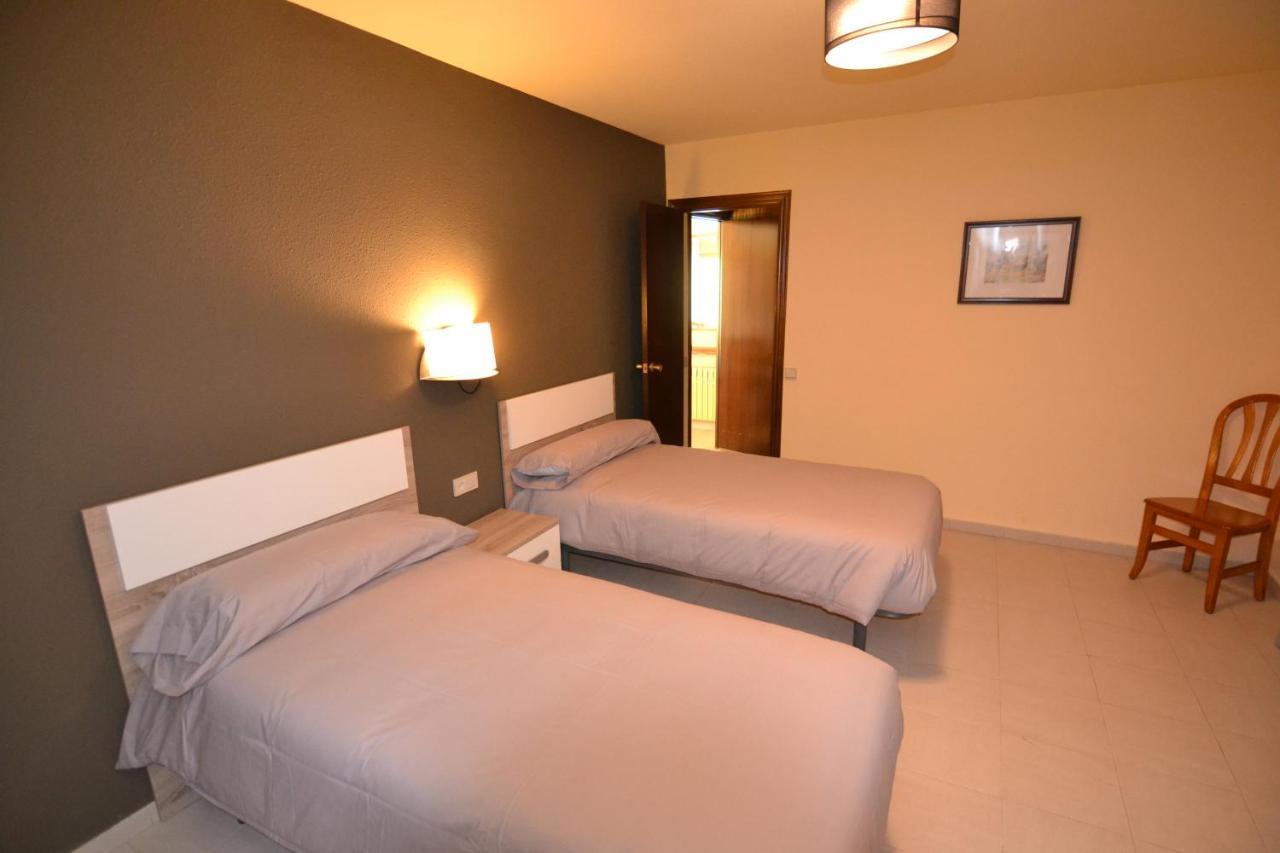 Apartamentos Turisticos Poblado Arinsal Eksteriør billede