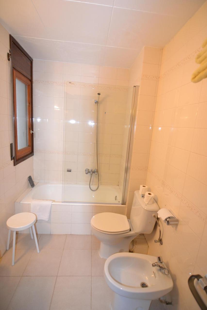 Apartamentos Turisticos Poblado Arinsal Eksteriør billede